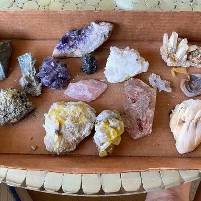 EHE418 - Minerals & Crystals Collection 