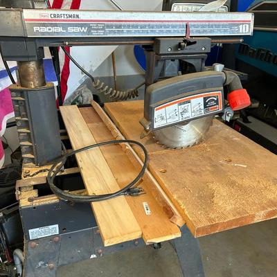 Craftsman 10” Radial Saw W/ Rolling Stand 
