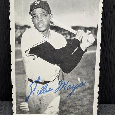 1969 Topps Deckle Edge #33 Willie Mays Card