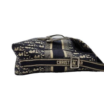 Sale Photo Thumbnail #98