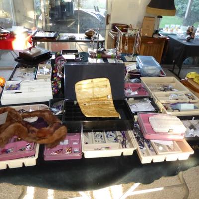 Sale Photo Thumbnail #132