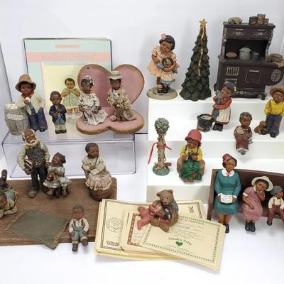 Sarah’s Attic All God’s Children Martha Holcombe: Bride & Groom Figurines & More