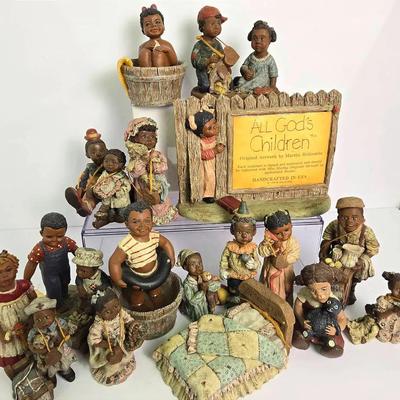 Sarah’s Attic All God’s Children Martha Holcombe Figurines & Display Sign