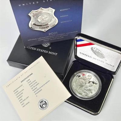 99.9% Silver Dollar Proof Coin: 2021 National Law Enforcement Memorial & Museum