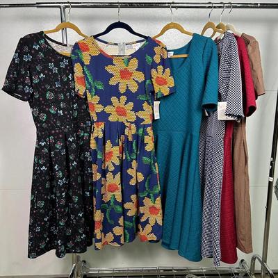 New with Tag LuLaRoe Dresses (6): Size S-XL