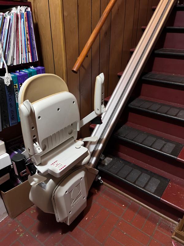 Sale Photo Thumbnail #15