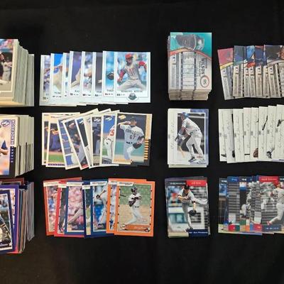 Over 2,200 1990s Baseball Cards 