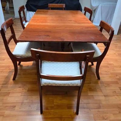 Gateleg Dining Table & 6 Chairs 