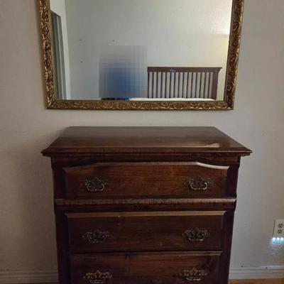 Chest of Drawers & Mirror 
