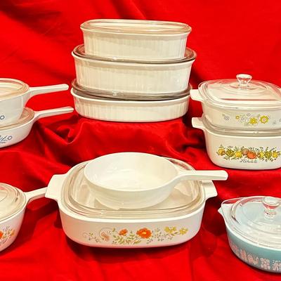 Vintage Corning Ware And Pyrex Glassware