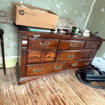 Sale Photo Thumbnail #386