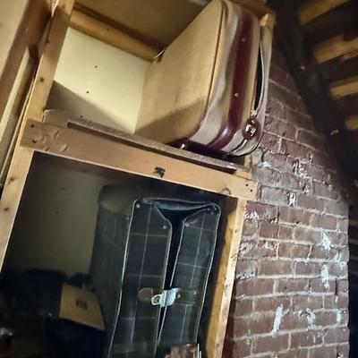 Sale Photo Thumbnail #303