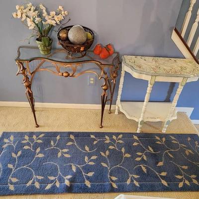 Hallway Tables And Decor
