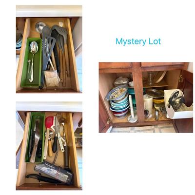 Mystery Lot: Kitchen Cabinet & Drawers