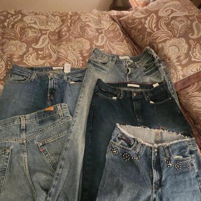 Women's Group of Five Jeans Sizes 10-1, Lei, Tommy, Levi's, Maurices