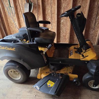 Cub Cadet Zero Turn Rider