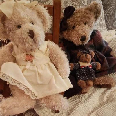 Boyd's Bears Collectibles Bearnice & Lady Eleri