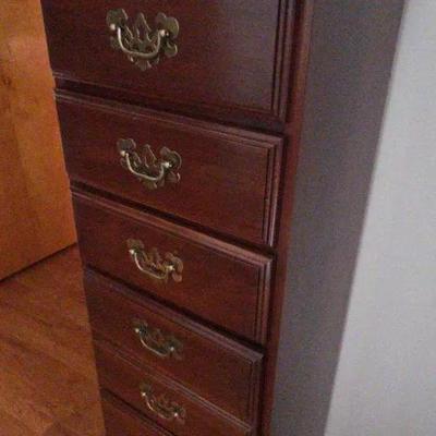 Jewelry Armour With Glass Top & Porcelain Cat Decorative Figure