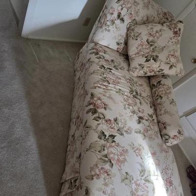 Floral Fainting Chair