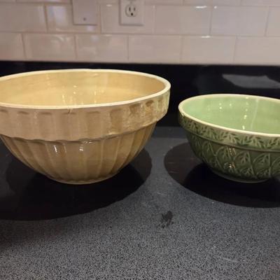 2 Ceramic Bowls