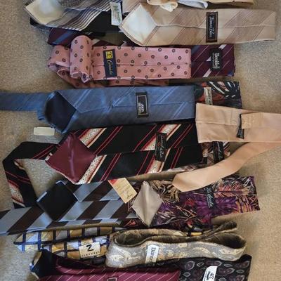 Men's Tie Lot All Brands Shown