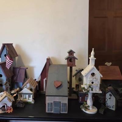 LOT Bird House Collection