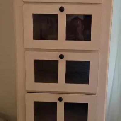 5 Drawer Dress With Glass 