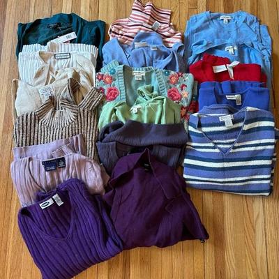 Women’s Sweaters Sizes XS-S