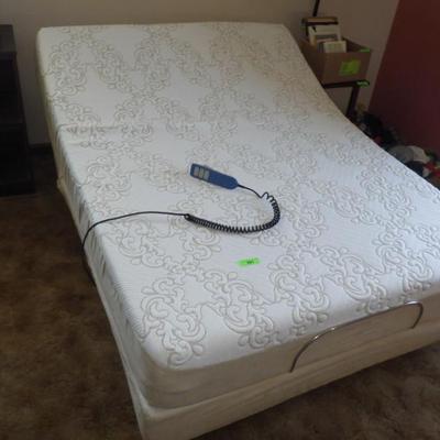 Sale Photo Thumbnail #154