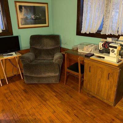 Sale Photo Thumbnail #3