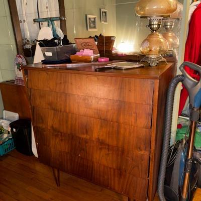 Sale Photo Thumbnail #51