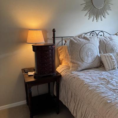 Sale Photo Thumbnail #35