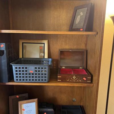 Sale Photo Thumbnail #104