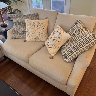 Sale Photo Thumbnail #197