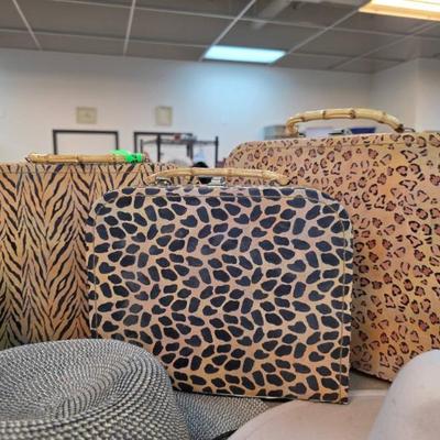 Sale Photo Thumbnail #353