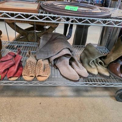 Sale Photo Thumbnail #364