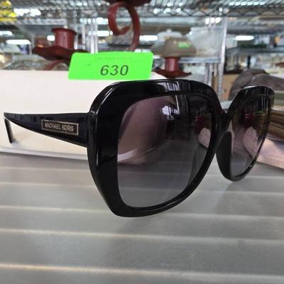 Sale Photo Thumbnail #133