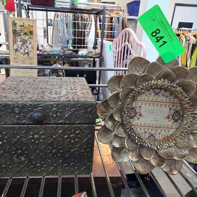 Sale Photo Thumbnail #345