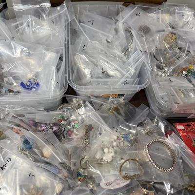 Sale Photo Thumbnail #15