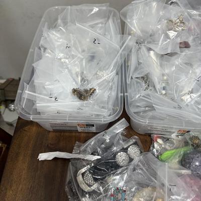 Sale Photo Thumbnail #19