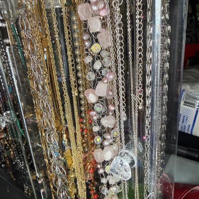 Sale Photo Thumbnail #40