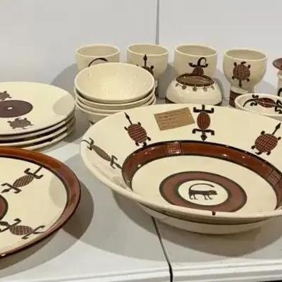 South Africa Hand Painted Plates/vases/bowls