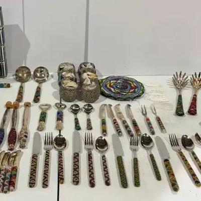South African Utensil Sets/decorative Hen/Zulu beaded cutlery