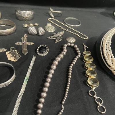 Sale Photo Thumbnail #119