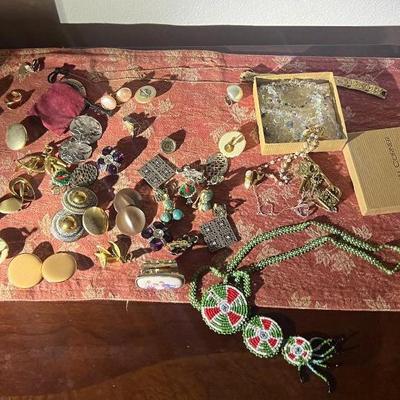 Sale Photo Thumbnail #48