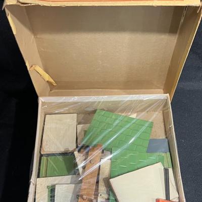 Sale Photo Thumbnail #96