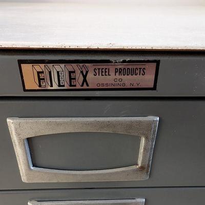 Sale Photo Thumbnail #145