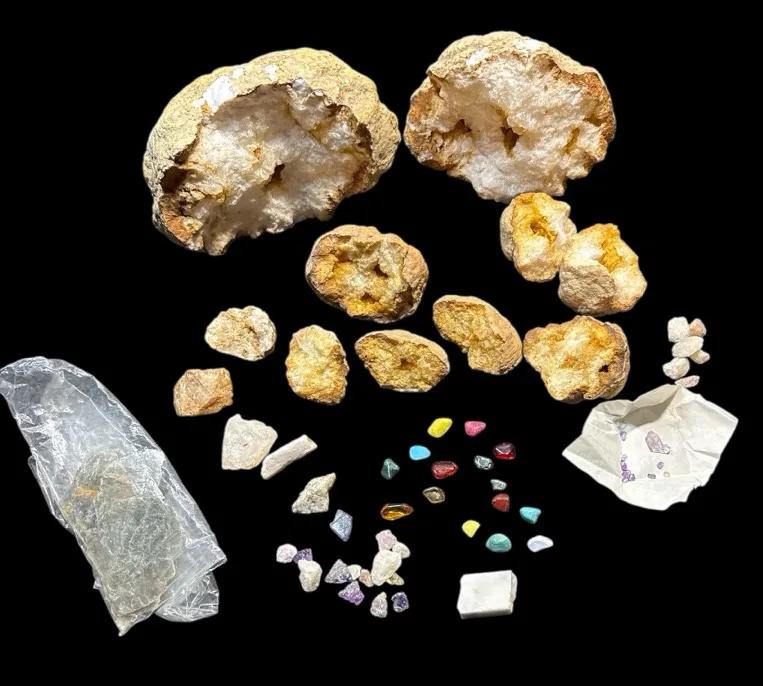 Sale Photo Thumbnail #40