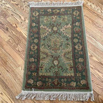  Dalyn Malta Light Green/Olive small Area Rug 2'2" x 3'9"