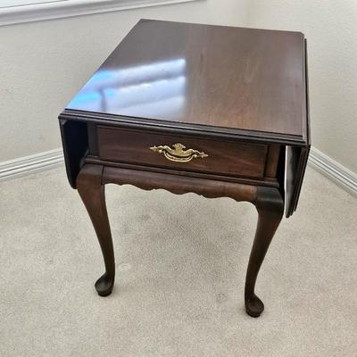  Vintage Ethan Allen Drop Leaf Side Table with Drawer